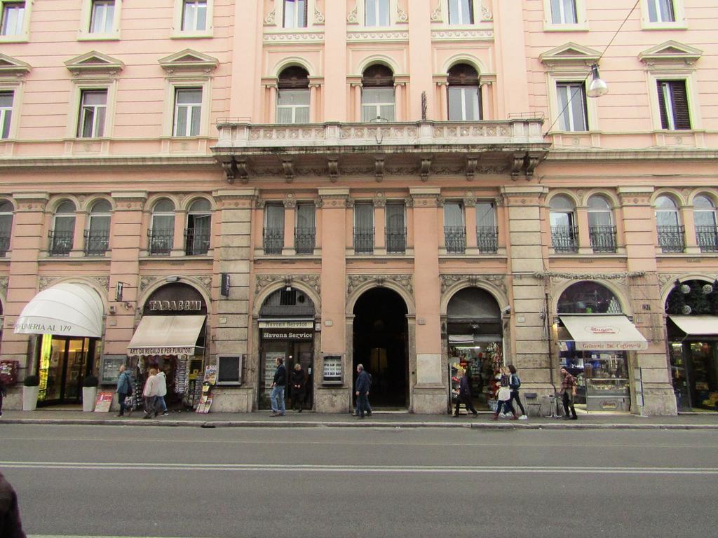 Prestigious Apartment Piazza Navona Rom Eksteriør billede